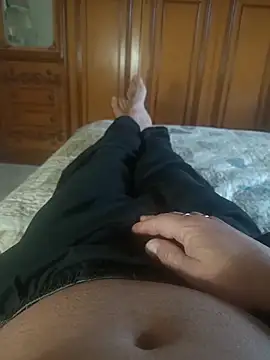 Bobby967 online show from February 19, 8:55 am