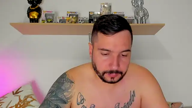 camilo restrepo21 online show from October 31, 11:52 pm