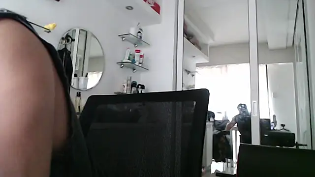 Snapshot of SebastianReiss chatting on March 16, 5:36 am SebastianReiss online show from March 16, 5:36 am