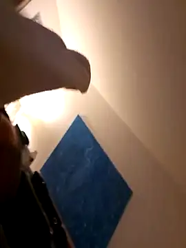 verylargecock online show from November 25, 9:28 pm