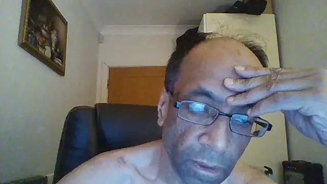 rauncher1 online show from January 18, 9:33 am