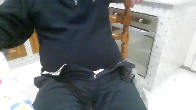 polloiw online show from October 15, 9:00 pm