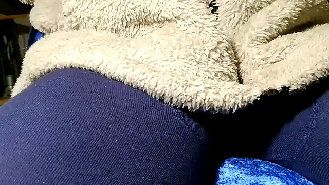 kalinixta online show from April 15, 6:08 pm