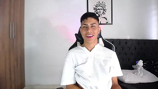 AlanNaughty online show from November 6, 9:51 pm