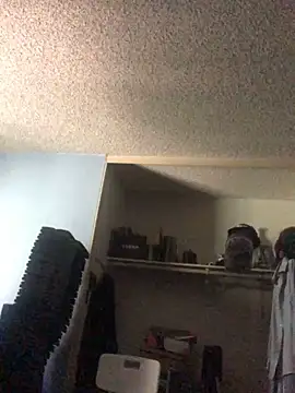 Snapshot of iAmNukka187 chatting on December 5, 9:06 pm iAmNukka187 online show from December 5, 9:06 pm