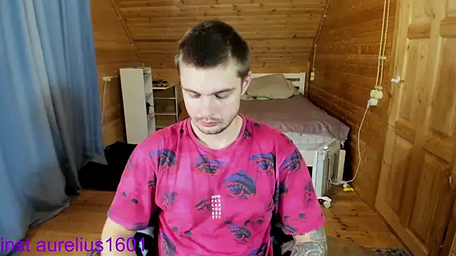 maks wolfis online show from December 4, 6:48 pm