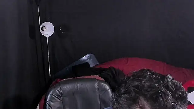 Metalstud online show from December 20, 2:51 am