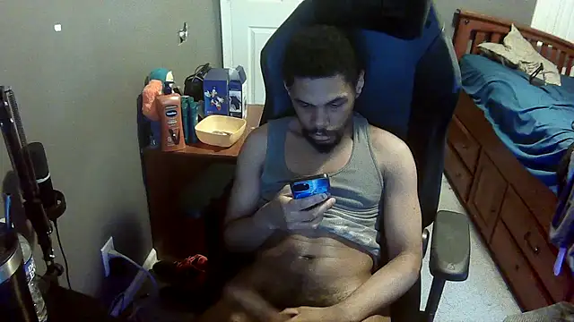 Snapshot of Neovergil0 chatting on October 23, 7:06 pm Neovergil0 online show from October 23, 7:06 pm
