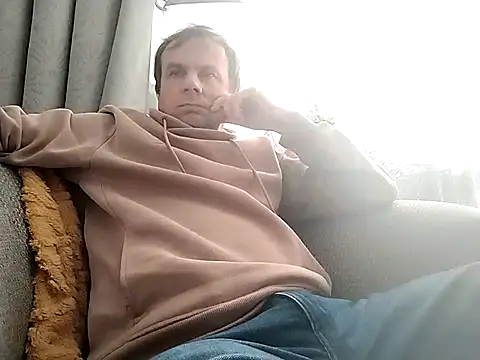 grzes19763 online show from October 1, 8:40 am