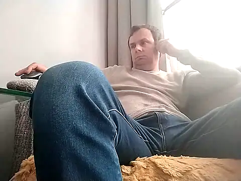 grzes19763 online show from September 24, 8:02 am