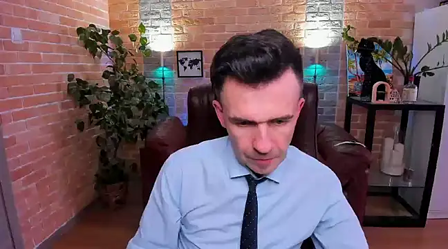 SteveTiger online show from March 18, 12:50 pm