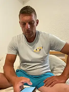 Goldmedall online show from June 3, 5:18 pm