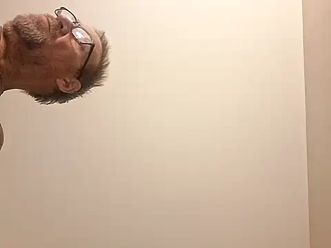 bobbybullit online show from October 28, 1:02 pm