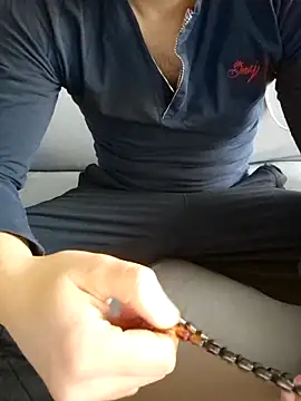 praqun2021 online show from March 5, 6:09 am