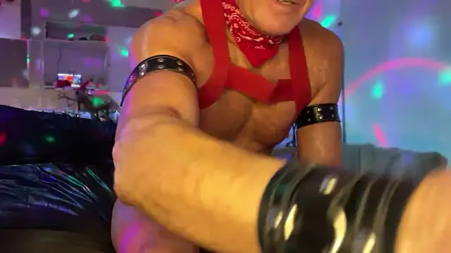 MikyFoxx online show from December 23, 5:27 am