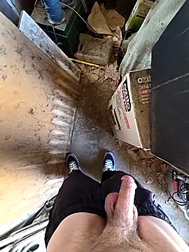 Snapshot of bighornycockup chatting on October 14, 4:41 am bighornycockup online show from October 14, 4:41 am