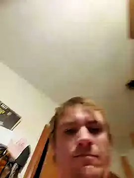 Snapshot of MaddyC6992 chatting on December 11, 11:10 pm MaddyC6992 online show from December 11, 11:10 pm