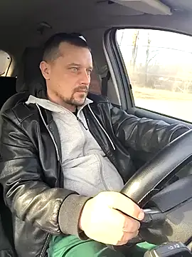 DanielOhCool online show from March 9, 1:15 pm