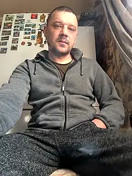 DanielOhCool online show from February 26, 7:31 am