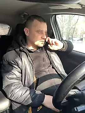 DanielOhCool online show from February 25, 9:31 am