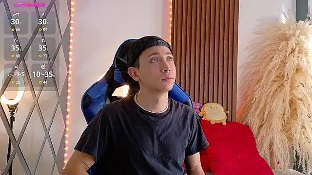 Chris Bennett online show from September 24, 12:03 pm