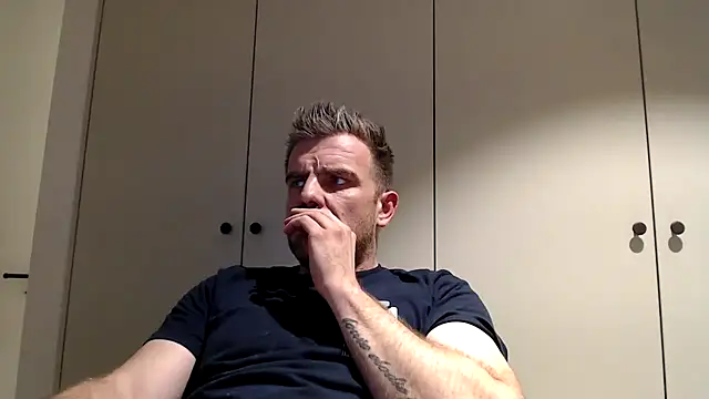 mrbigballs online show from June 12, 8:50 pm