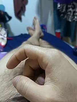 Fghjxdgbbcd online show from February 21, 8:32 pm