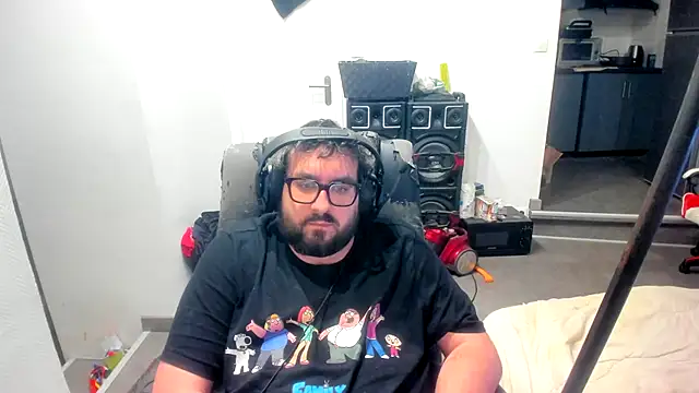 bears549a online show from November 17, 8:01 pm