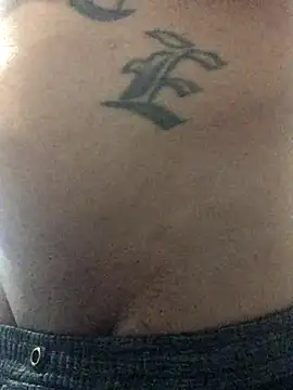 69RIPsta69 online show from October 30, 7:48 pm