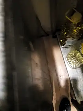 Sripandara1 online show from March 13, 8:54 pm