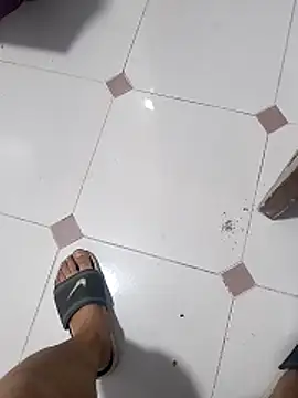 Popzbo online show from December 5, 2:24 pm