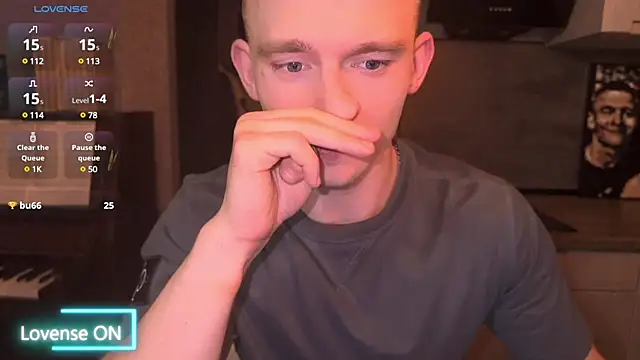 Marvelboy  online show from March 21, 10:28 pm