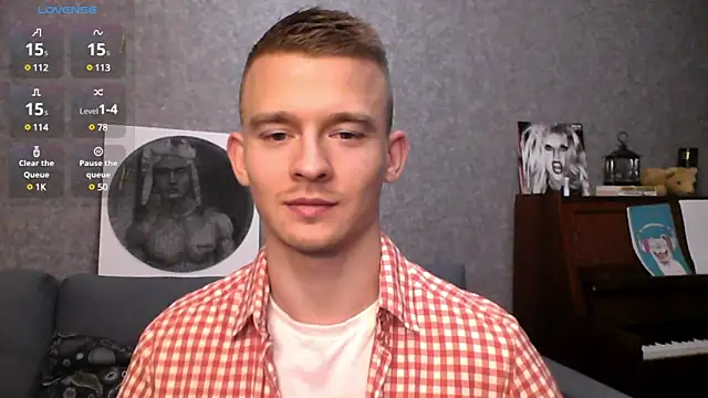 Marvelboy  online show from December 3, 12:38 pm