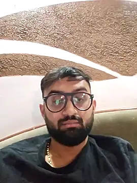 Snapshot of love4shownude chatting on January 20, 3:04 am love4shownude online show from January 20, 3:04 am