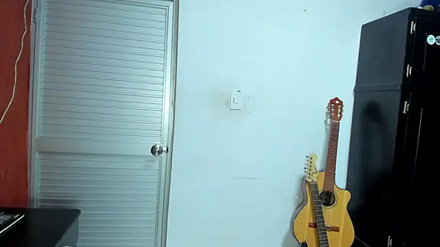 VincentSavage online show from May 30, 3:06 am