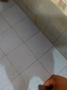 dinesh682 online show from February 1, 10:23 pm