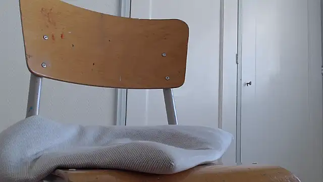 Snapshot of papiculo86 chatting on March 3, 11:06 am papiculo86 online show from March 3, 11:06 am