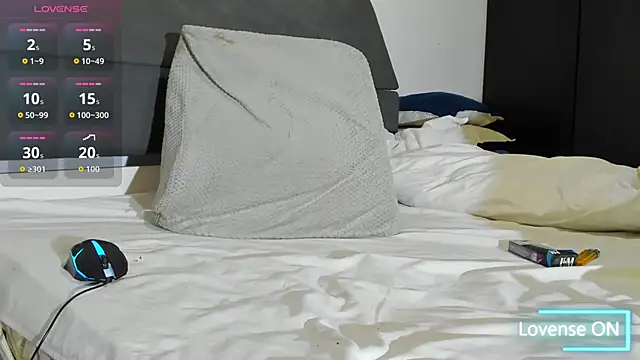 jhonyalzate2 online show from January 19, 2:58 am