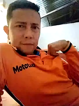 Lachuchaenlacara1988 online show from February 8, 4:04 pm