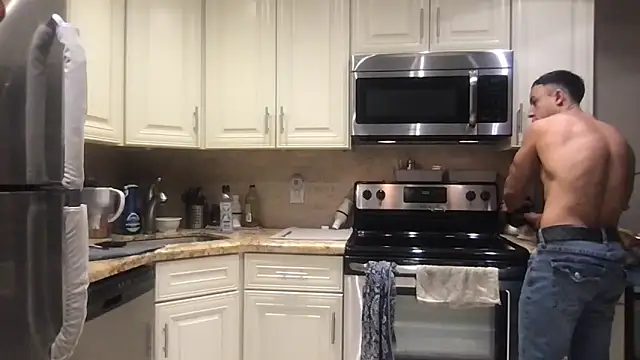 BigGuyMuscle online show from March 15, 12:07 am