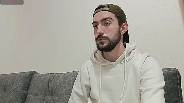 Dylan Best online show from November 12, 6:46 pm