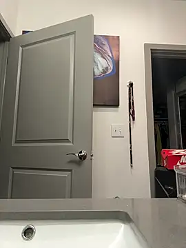 TyAthletic online show from April 20, 1:41 am