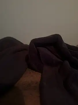 chocolatelongstrokes online show from March 9, 9:25 am