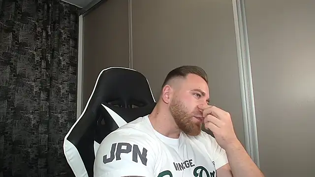 Thori92 online show from December 18, 10:02 pm