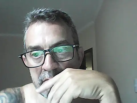 Snapshot of matoledo chatting on October 27, 12:51 pm matoledo online show from October 27, 12:51 pm