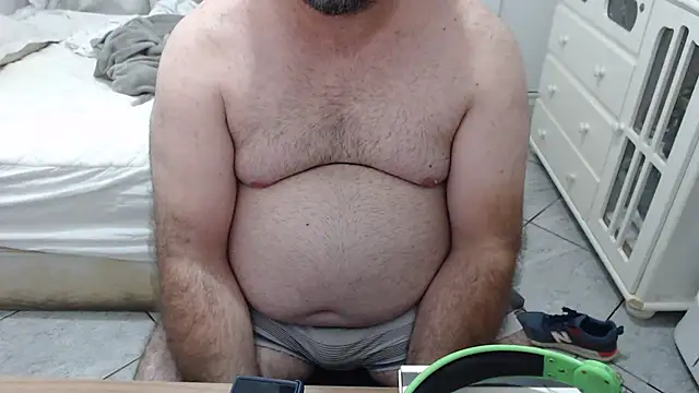 MysterBearMG online show from October 7, 12:37 am