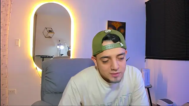 alejandro calderon1 online show from March 9, 4:50 am