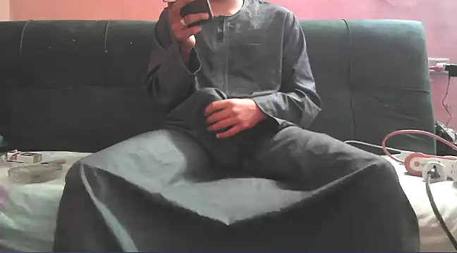 foxsanSs online show from February 27, 5:34 am