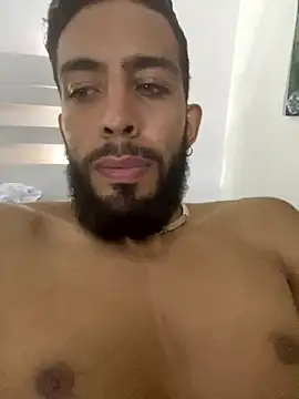 Snapshot of Alessandro__Rossi chatting on September 22, 7:13 pm Alessandro  Rossi online show from September 22, 7:13 pm