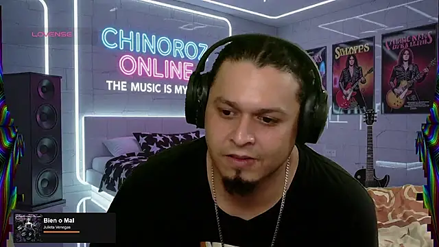 chino roz online show from September 15, 7:15 pm